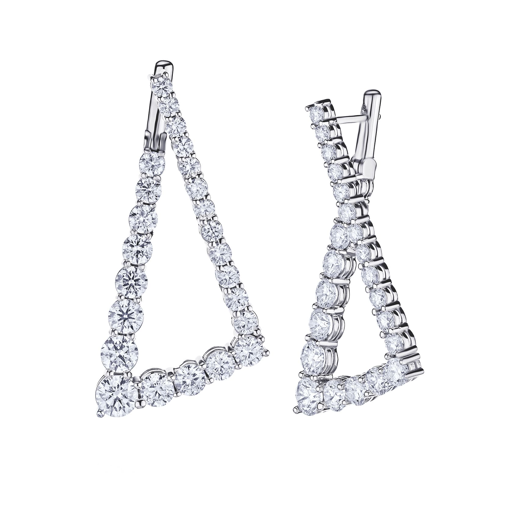 Triangle Twist Diamond EarringMain